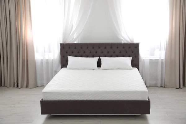 Latex Vs. Hybrid Mattress. Which One Should You Get For Yourself And Why?